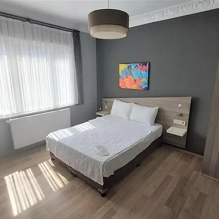 Отель Armoni Kadikoey 2*