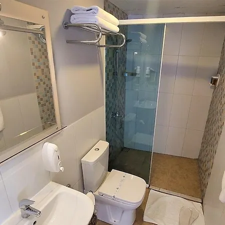 Armoni Kadikoey Отель