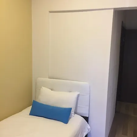 Отель Armoni Kadikoey 2*